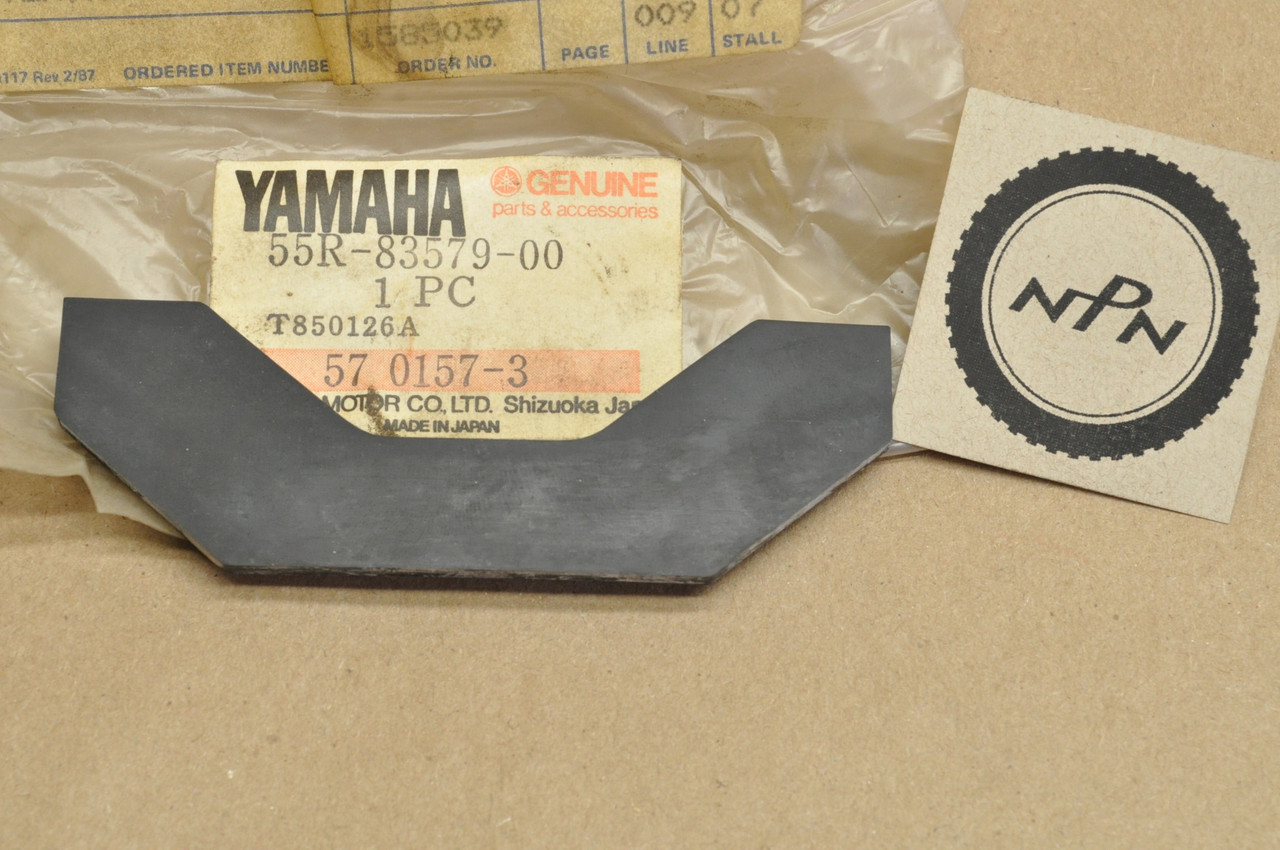 NOS Yamaha XJ700 Maxim XV1000 XV1100 XV700 XV750 Virago Speedometer Rubber Damper Cover 55R-83579-00