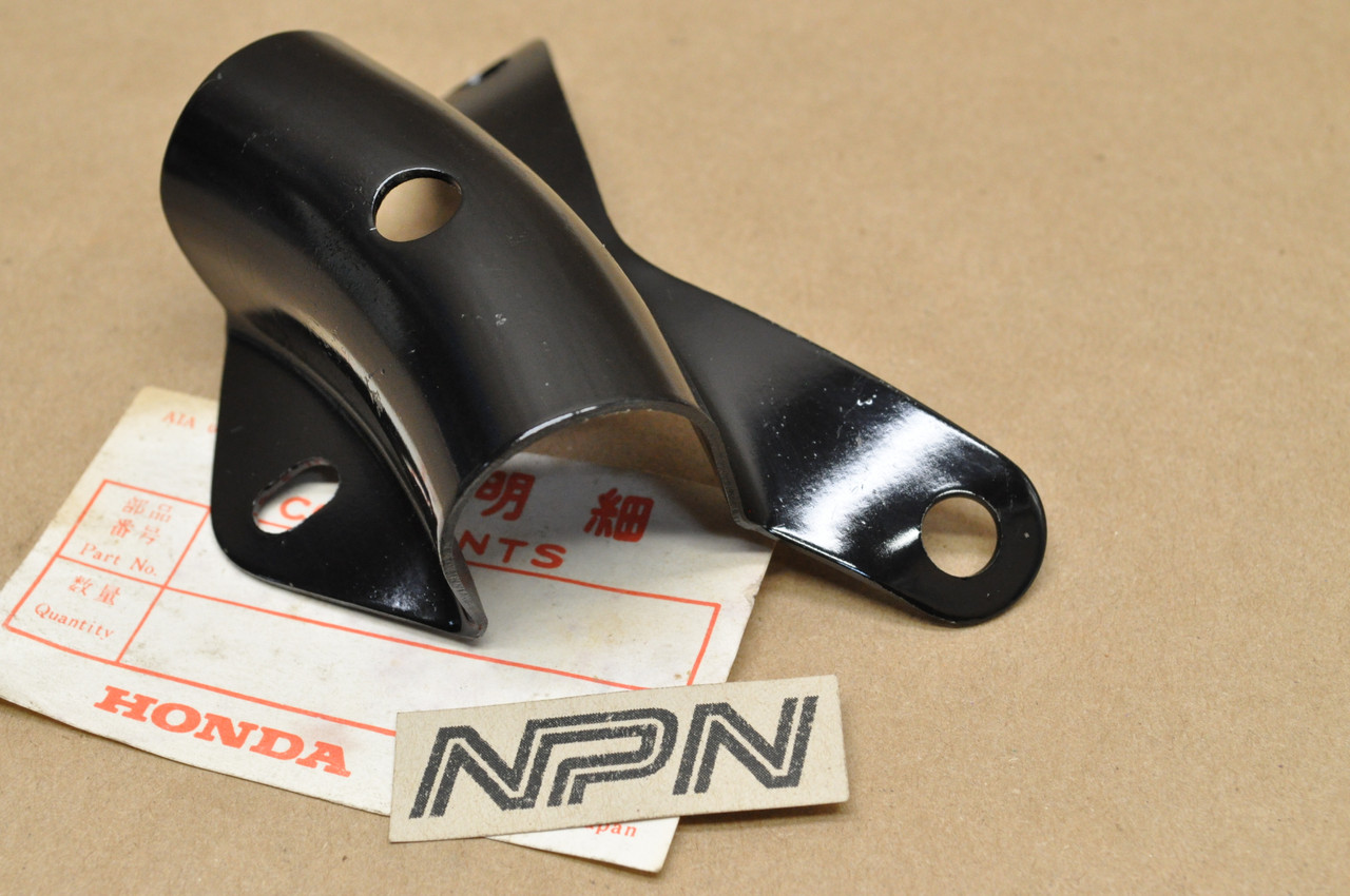 NOS Honda SL100 K0-K3 Rear Fender Stay Mount Bracket 80105-110-000