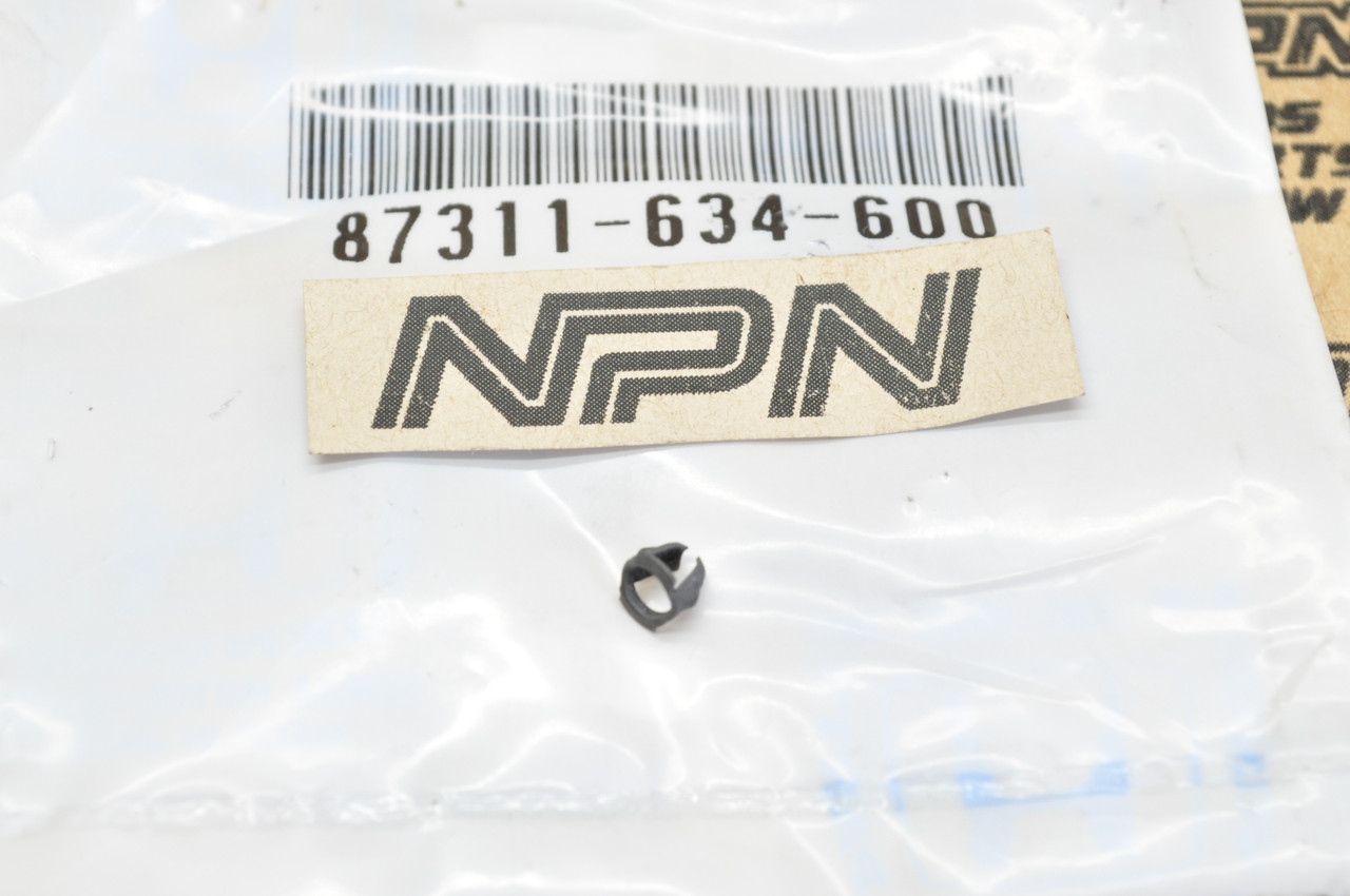 NOS Honda CB350 CB450 CB750 CB900 CL450 CL70 SL350 Z50 Emblem Nut 87311-634-600