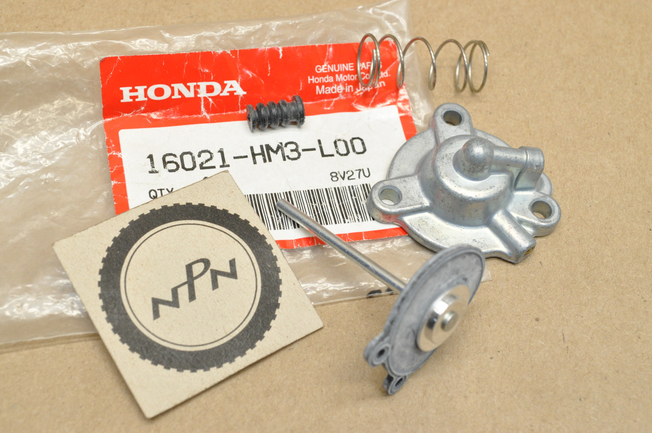 NOS Honda TRX250 X TRX300 TRX400 Fourtrax Carburetor Pump Diaphragm Set 16021-HM3-L00