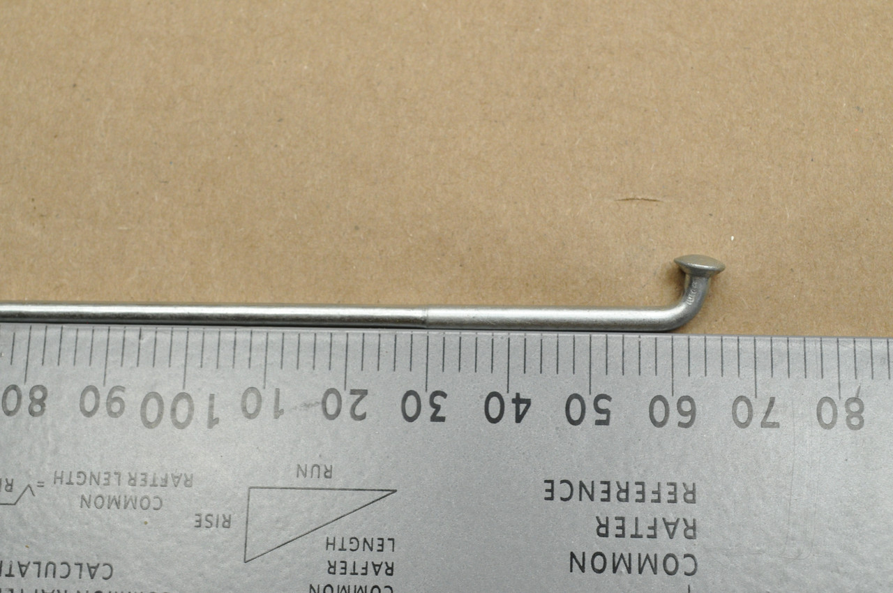 NOS Honda C70 C100 C110 C200 CL70 CT200 CT90 S65 Spoke A & Nipple 42721-001-030