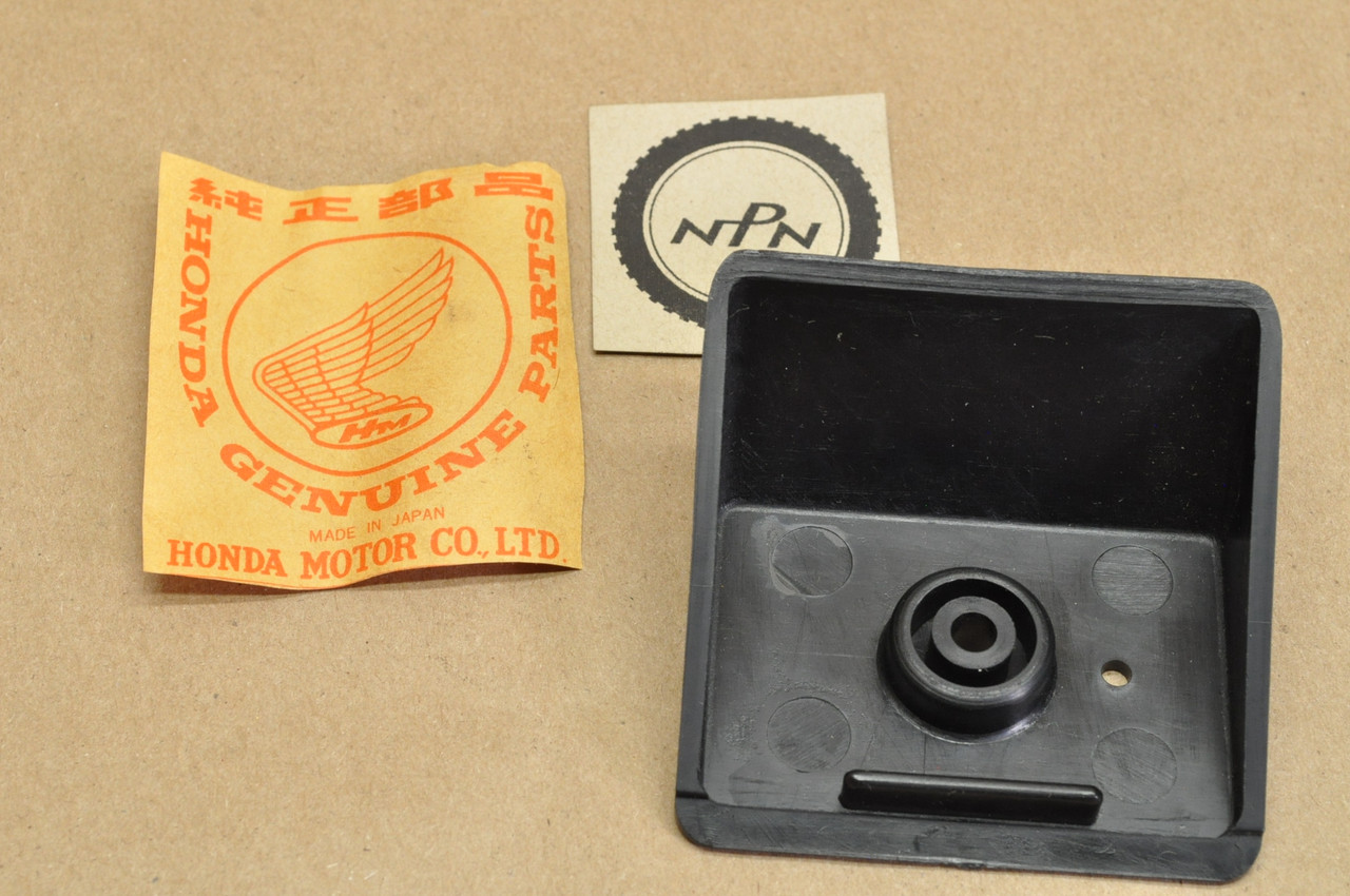 NOS Honda 1984-85 VF500 F VF700 F Interceptor Rear Reflector Mount Base 33747-MF2-670