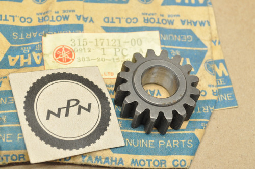 NOS Yamaha AT1 ATM1 CT1 HT1 MX125 Second 2nd Pinion Gear 16T 315-17121-00