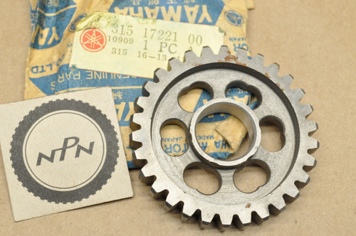 NOS Yamaha 1972-73 AT2 AT3 CT2 CT3 1972 LT2 Second 2nd Wheel Gear 30T 315-17221-00