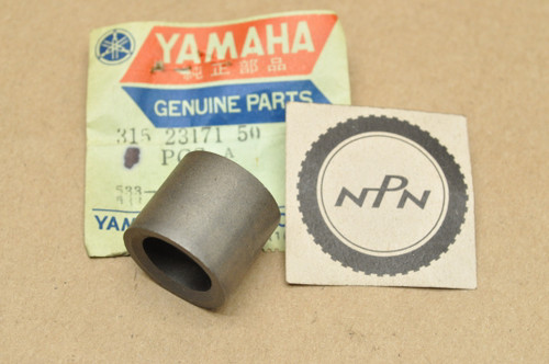 NOS Yamaha 1972-73 AT2 AT3 CT2 CT3 1974-75 DT125 DT175 Fork Piston 315-23171-50