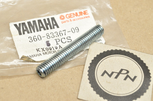 NOS Yamaha DT250 DT400 GT80 RD400 TX500 TX750 XS1 XS1100 XS2 XS750 XT500 Turn Signal Mount Stud Bolt 360-83367-09