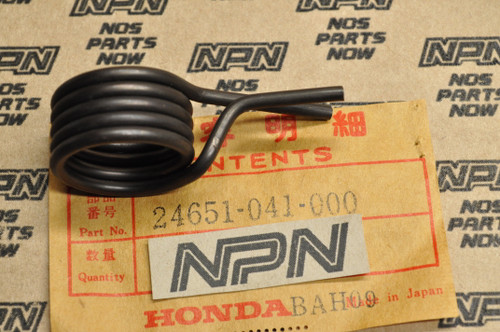NOS Honda ATC70 CT70 TRX90 XR50 XR70 Z50 Gear Shift Return Spring 24651-041-000