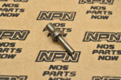 NOS Honda 1984 VT700 C 1983 VT750 C Tappet Adjusting Assist Shaft 14462-ME9-010