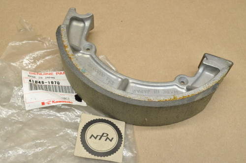 NOS Kawasaki EN500 VN700 VN750 Vulcan ZL600 Eliminator Rear Wheel Brake Shoe 41048-1070