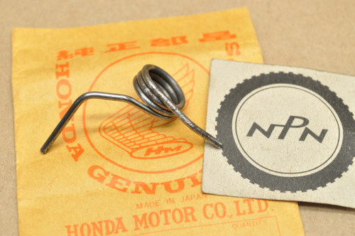 NOS Honda CB550 K0-1978 CB550F Super Sport Clutch Lever Spring 22815-374-000