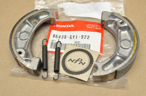 NOS Honda 1994-2000 SA50 Elite Wheel Brake Shoe Set 06430-GY1-922