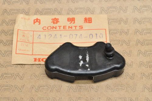 NOS Honda SL90 Rear Wheel Rubber Damper 41241-074-010