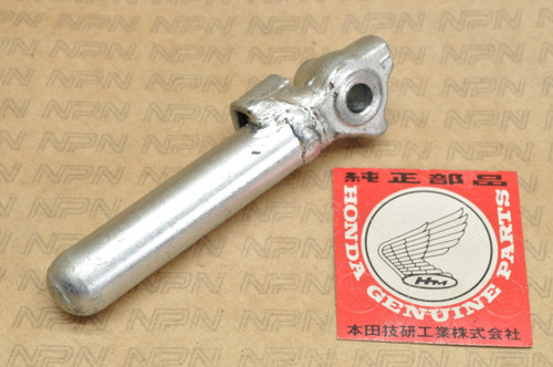 NOS Honda CL90 SL90 Left Foot Peg Step Arm 50642-056-670