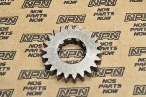 NOS Honda C70 CT70 Z50 A Z50R Kick Start Starter Pinion Gear 22T 28211-040-035