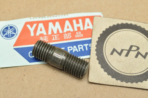 NOS Yamaha YFA1 YFM125 YFM350 YFZ350 Rear Wheel Stud Bolt 90116-10483