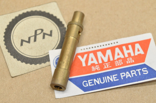 NOS Yamaha 159 Series Mikuni Carburetor R-6 Main Nozzle 239-14141-66