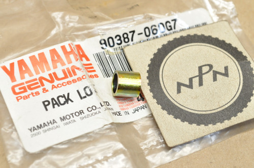 NOS Yamaha CG50 CY50 FJ1100 FJ1200 FZX700 SH50 XT600 XVZ12 XVZ13 Collar 90387-060G7