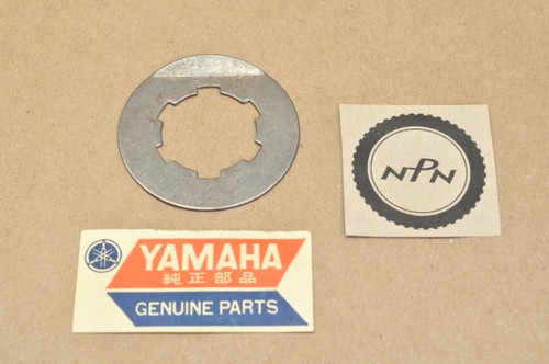 NOS Yamaha DT250 DT400 IT250 IT400 IT425 IT465 IT490 RD400 RZ350 TZ250 YZ250 YZ490 Washer 90215-21239