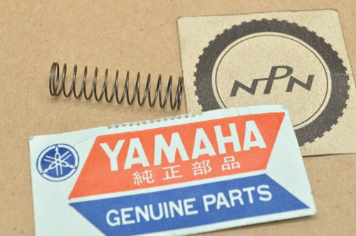 NOS Yamaha SR500 TT500 TT600 XT500 XT550 XT600 Compression Spring 90501-05378