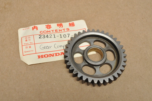 NOS Honda CB100 CL100 SL100 Transmission Counter Shaft Low Gear 23421-107-000