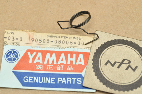 NOS Yamaha DT250 DT400 IT400 MX250 MX400 TY250 XT500 YZ400 Spring 90508-08008
