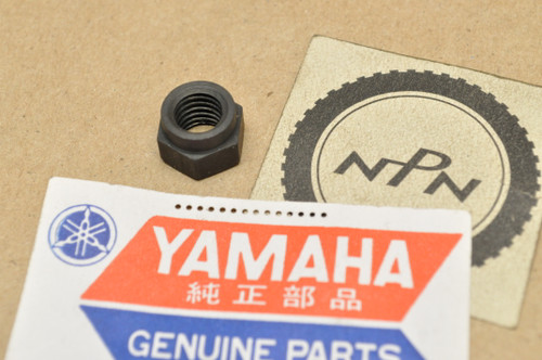 NOS Yamaha DT1 RD400 RT1 TD3 TR3 TX650 TZ350 XS1 XS2 XS850 YZ250 YZ360 Nut 90179-08179