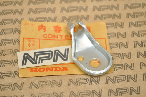 NOS Honda CB125 CL100 SL100 SL125 XL100 Clutch Cable Bracket 50356-107-000