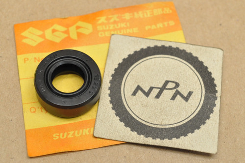 NOS Suzuki DR200 GS850 GT750 LT250 RM250 T500 TM100 TS250 Oil Seal 09285-12002