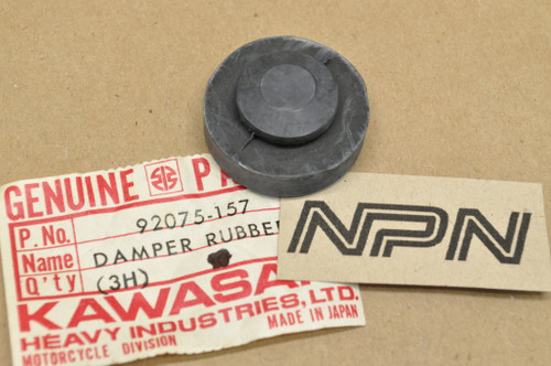 NOS Kawasaki KZ900 Z1 ZX600 ZX-6 Ninja Side Stand Rubber Damper 92075-157