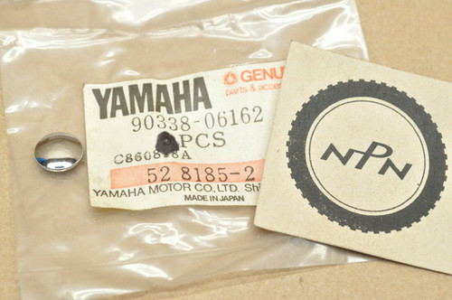 NOS Yamaha XV1100 XV1000 Virago Plug Cap 90338-06162 NOS Yamaha XV1100 XV1000 Virago Plug Cap 90338-06162