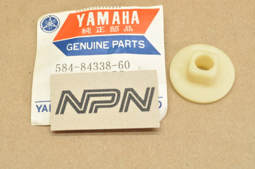 NOS Yamaha SR400 SR500 SRX600 XJ550 XJ650 XJ750 XS1100 XS400 XS650 XS750 XS850 XV500 XV920 Body Fitting Collar 584-84338-60