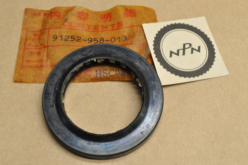 NOS Honda ATC125 ATC185 ATC200 Big Red ATC250 TRX125 Dust Seal 91252-958-013