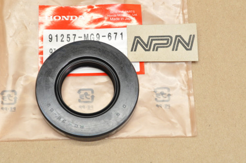 NOS Honda GL1200 A GL1200 I GL1200 L GL1200 SE Gold Wing Oil Seal 91257-MG9-671