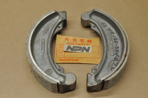 NOS Honda CA175 CB175 CL175 CL200 SL350 Front Brake Shoe Pad Set 45120-354-670