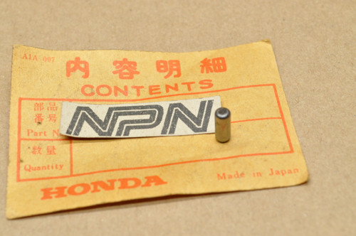 NOS Honda ATC200 CB72 CB450 CL175 GB500 TRX200 XL200 XR200 Roller 96220-40100