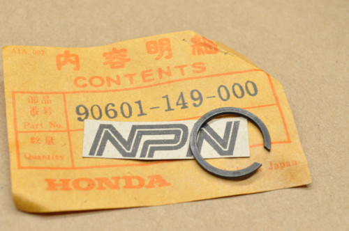 NOS Honda CM185 T CM200 T XL100 XL75 XL80 XR100 XR75 XR80 Circlip 90601-149-000