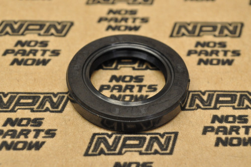 NOS Honda CR80 R XR100 R XR80 R Front Wheel Dust Seal 90745-GC4-702