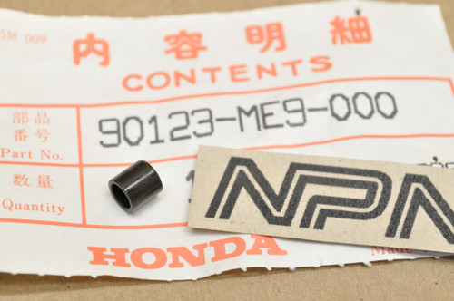 NOS Honda 1984-85 VT700 C 1983 VT750 C Shadow Petcock Cap Collar 90123-ME9-000