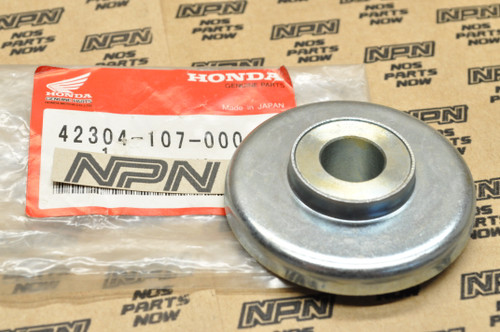 NOS Honda CB100 CB125 CL100 CL125 SL100 SL125 ST90 Rear Wheel Collar 42304-107-000