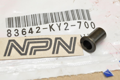 NOS Honda CBR900 RR RVT1000 RC51 Side Cowling Setting Collar 83642-KY2-700