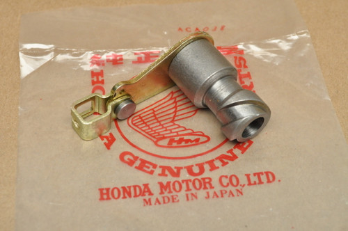 NOS Honda CA175 CB175 CL160 CL175 SL175 Clutch Lifter Thread 22810-216-030