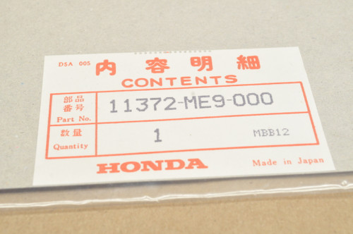 NOS Honda VT700 VT750 VT800 Shadow Clutch Cover Gasket 11372-ME9-000