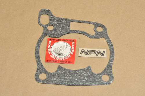 NOS Honda 1984 CR250 R Cylinder Gasket 12191-KA4-740
