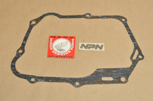 NOS Honda S65 Right Crank Case Clutch Cover Gasket 11394-035-000