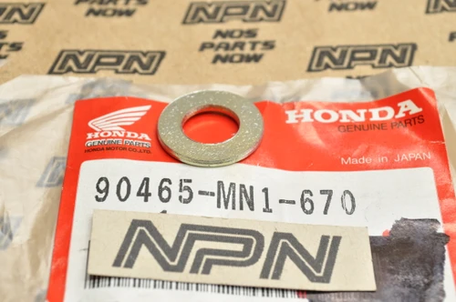 NOS Honda EZ90 Cub XR250 R XR600 R Rear Wheel 10mm Washer 90465-MN1-670