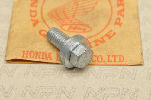 NOS Honda C100 C102 C105 T CM91 Fork Top Bridge Setting Bolt 90117-001-000