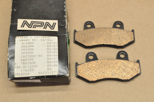 NOS Honda ATC250 CR250 CR500 TRX250 XL600 XR500 XR600 Vesrah Brake Pad Set