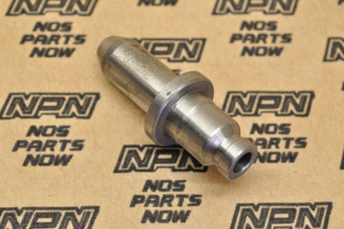 NOS Honda CB400 CB450 CM400 CM450 Intake Valve Guide 12231-413-305