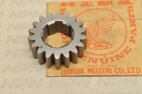 NOS Honda CB100 CB125 CL100 SL100 SL125 XL100 XL125 Second Gear 23441-107-000