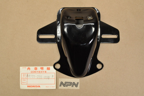 NOS Honda CB175 K3-K4 CL175 K3-K4 Tail Light License Plate Bracket 84701-235-000 B